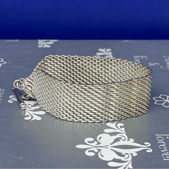 Sterling Silver Mesh Gold / Silver Toggle Closure Bracelet - Picture 4 of 12